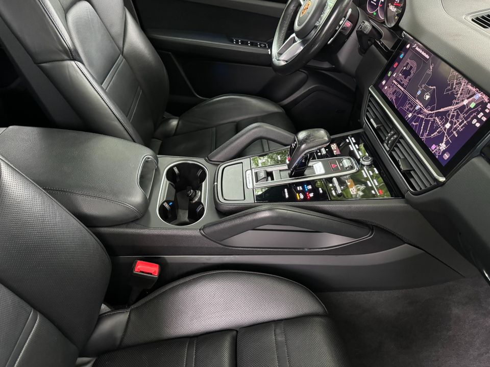 2022 Porsche Cayenne