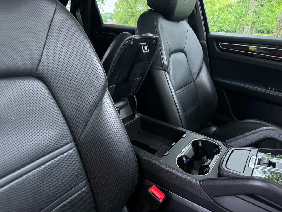 2022 Porsche Cayenne