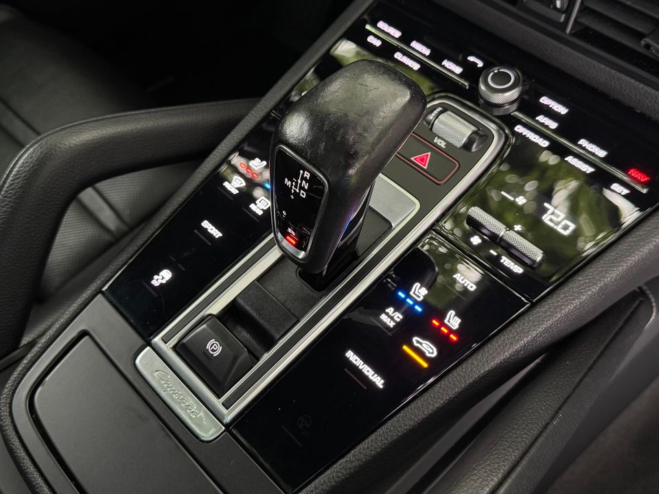 2022 Porsche Cayenne