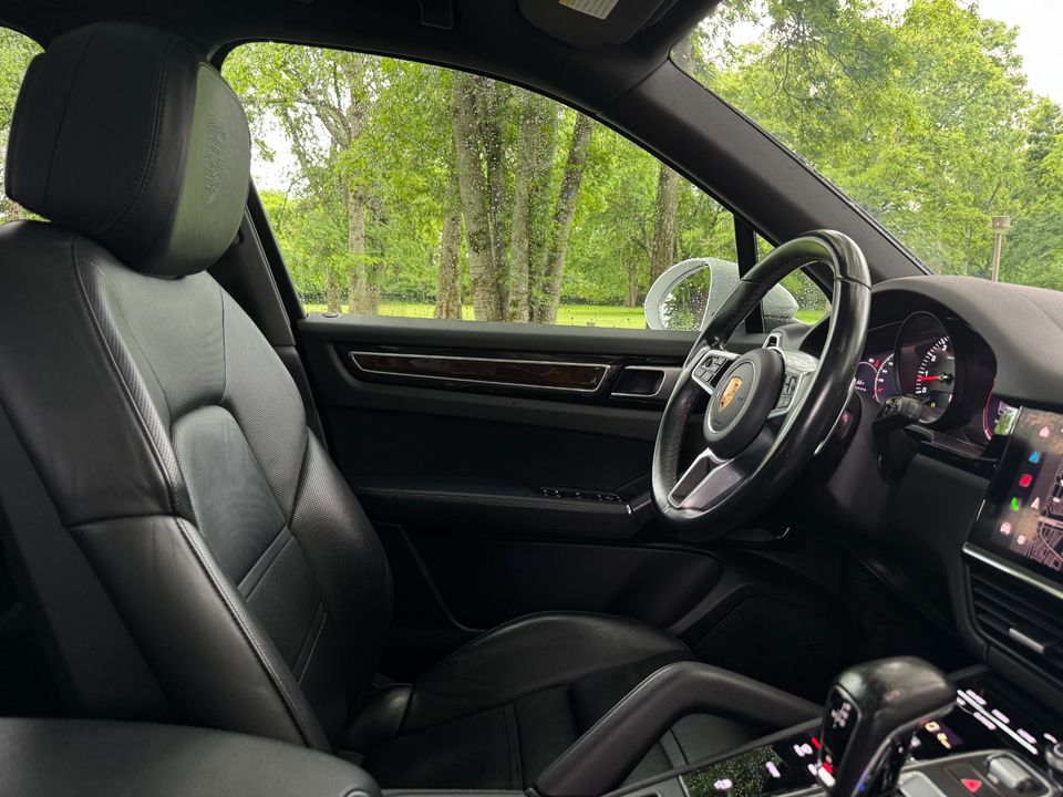 2022 Porsche Cayenne