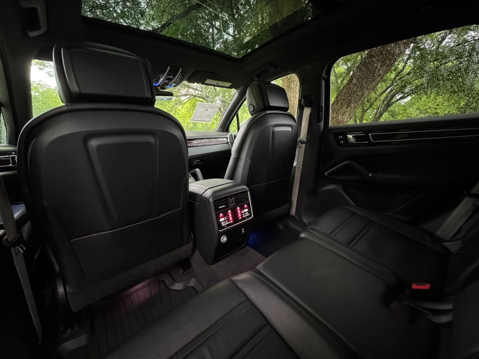 2022 Porsche Cayenne