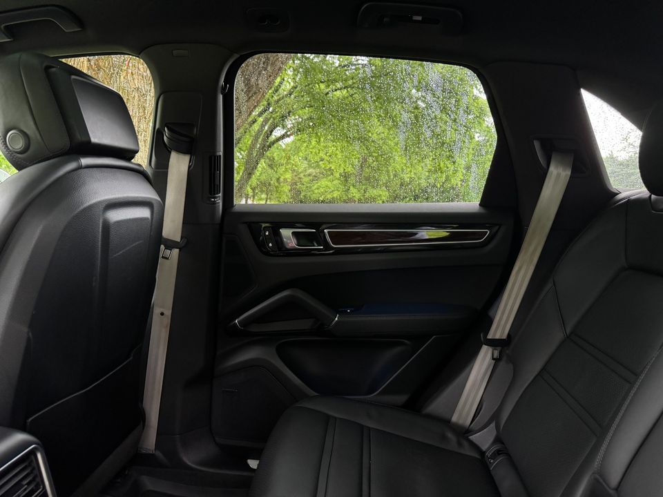 2022 Porsche Cayenne