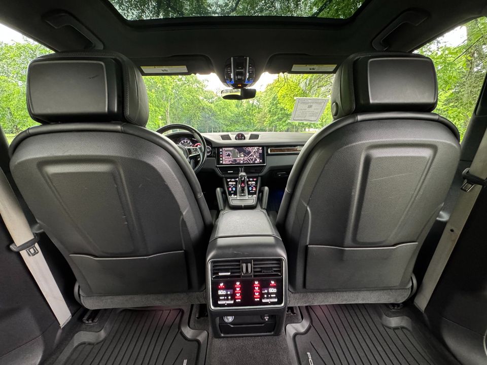 2022 Porsche Cayenne