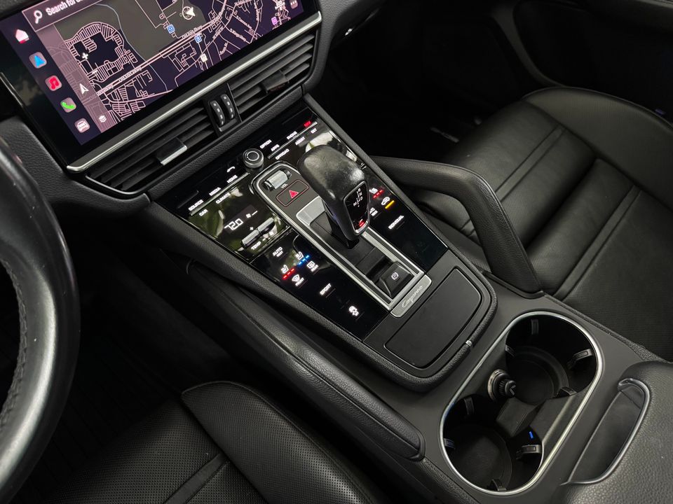 2022 Porsche Cayenne
