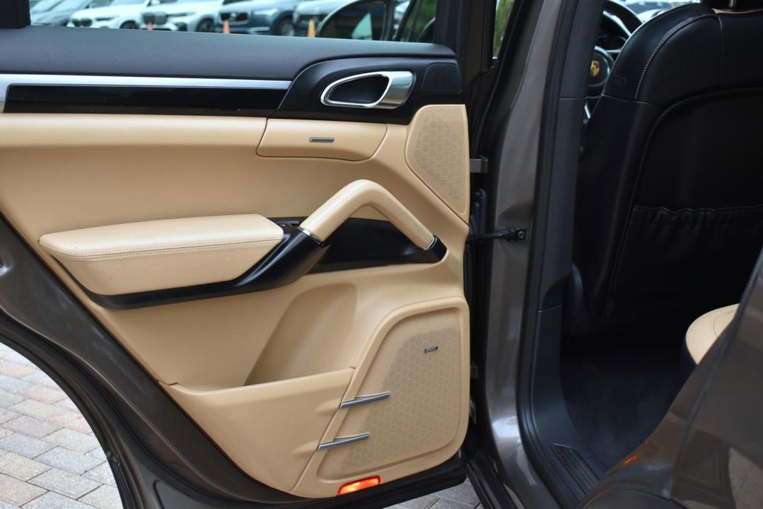 2016 Porsche Cayenne