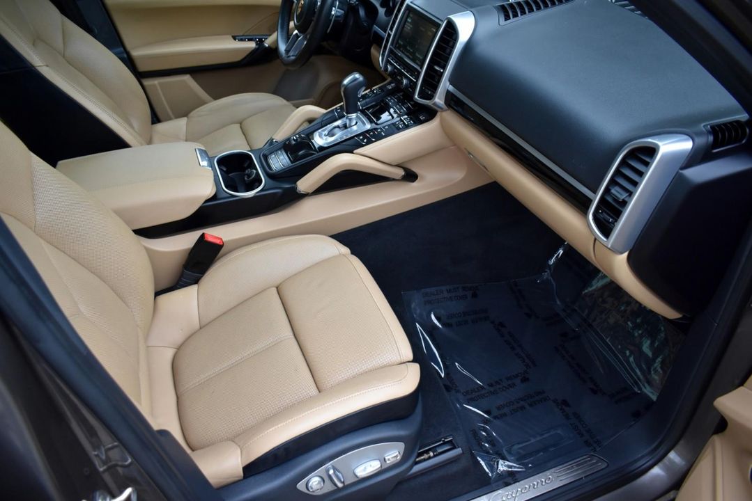 2016 Porsche Cayenne