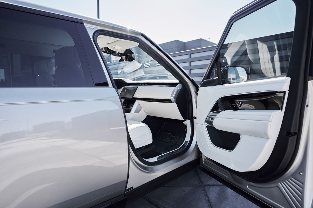 2025 Land Rover Range Rover