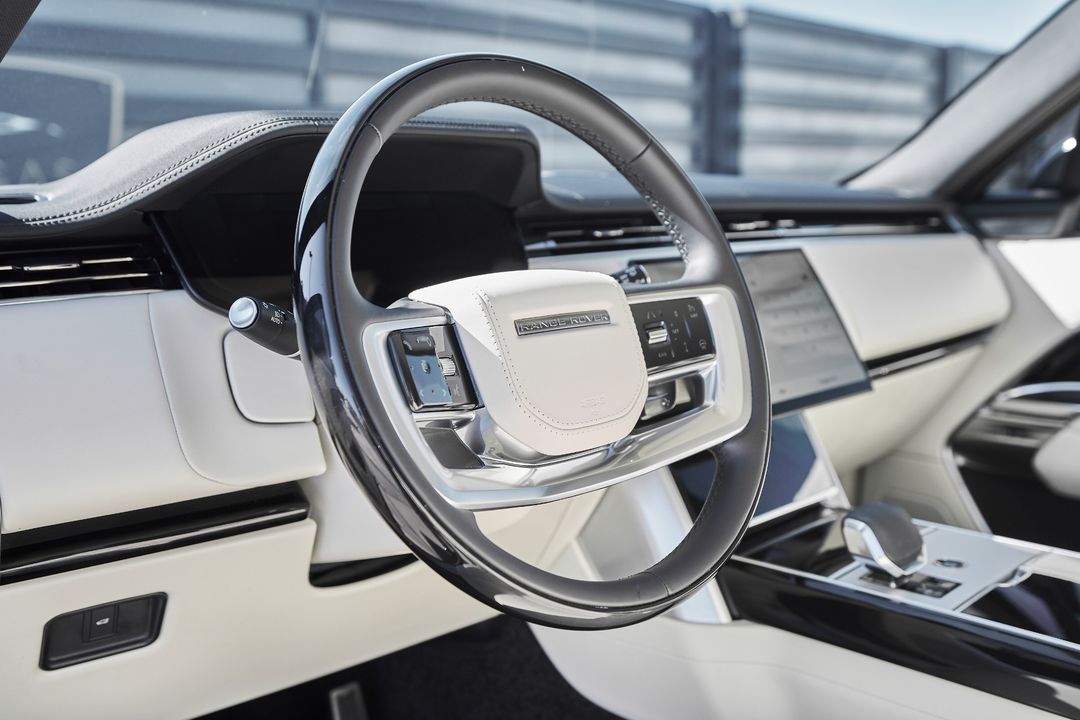 2025 Land Rover Range Rover