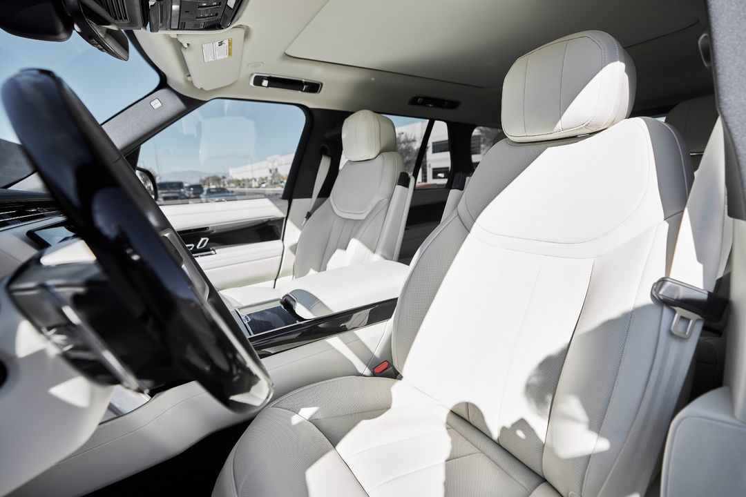 2025 Land Rover Range Rover