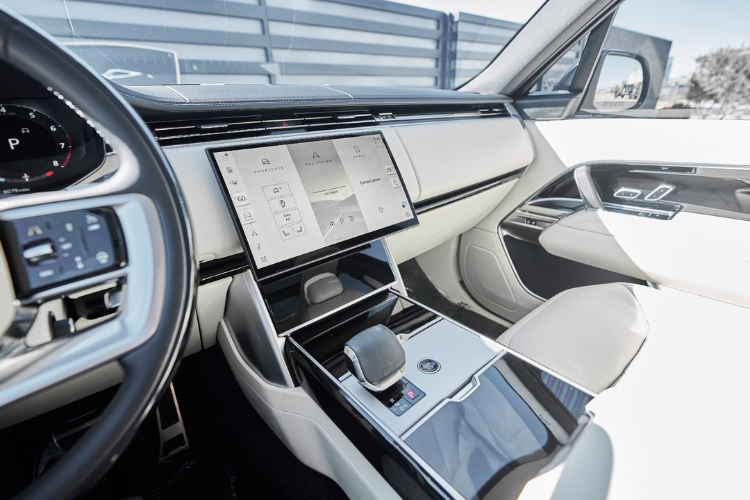 2025 Land Rover Range Rover