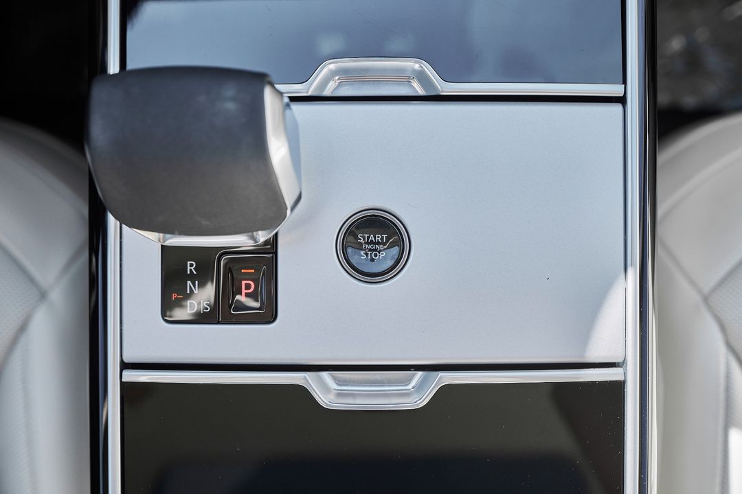 2025 Land Rover Range Rover