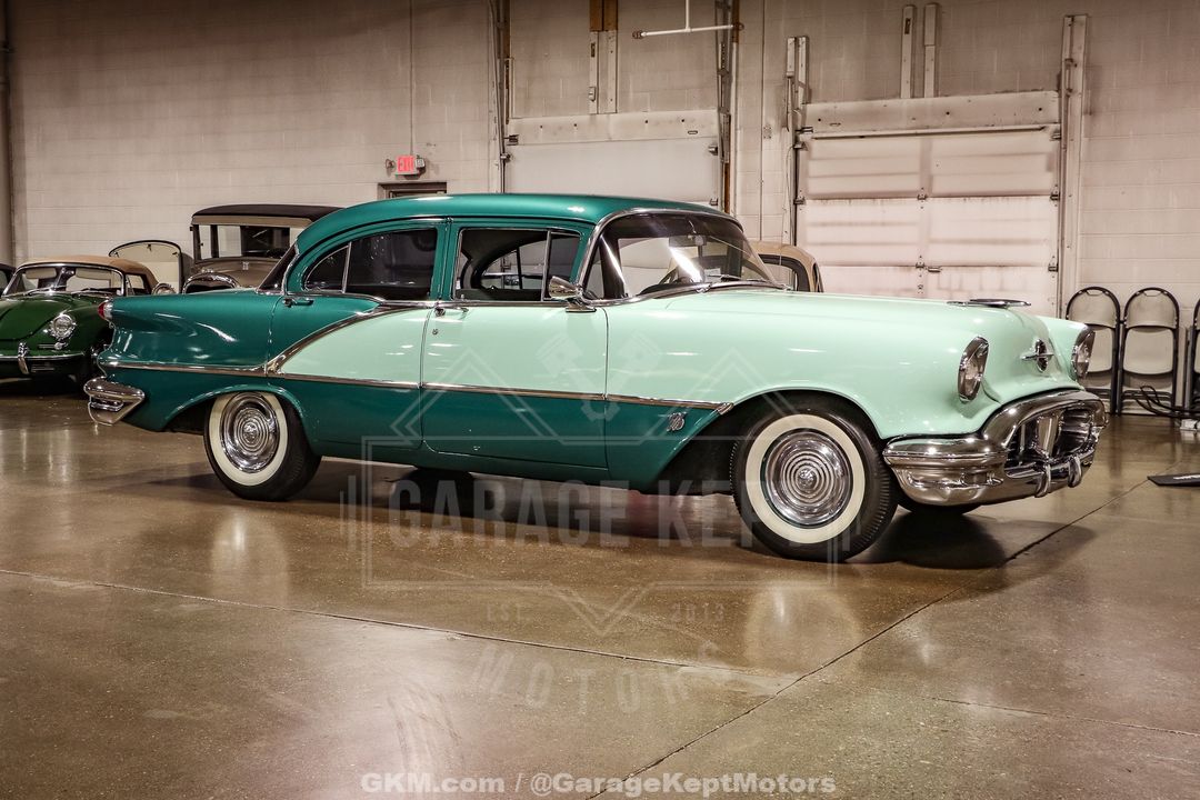 1956 Oldsmobile Super 88 Holiday Sedan