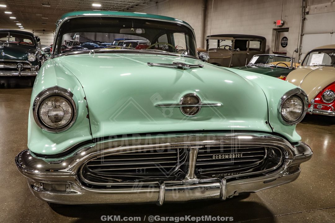 1956 Oldsmobile Super 88 Holiday Sedan