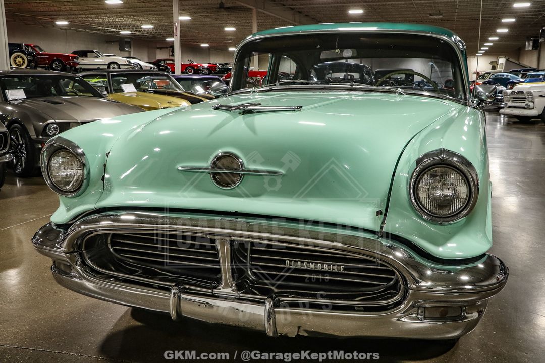 1956 Oldsmobile Super 88 Holiday Sedan