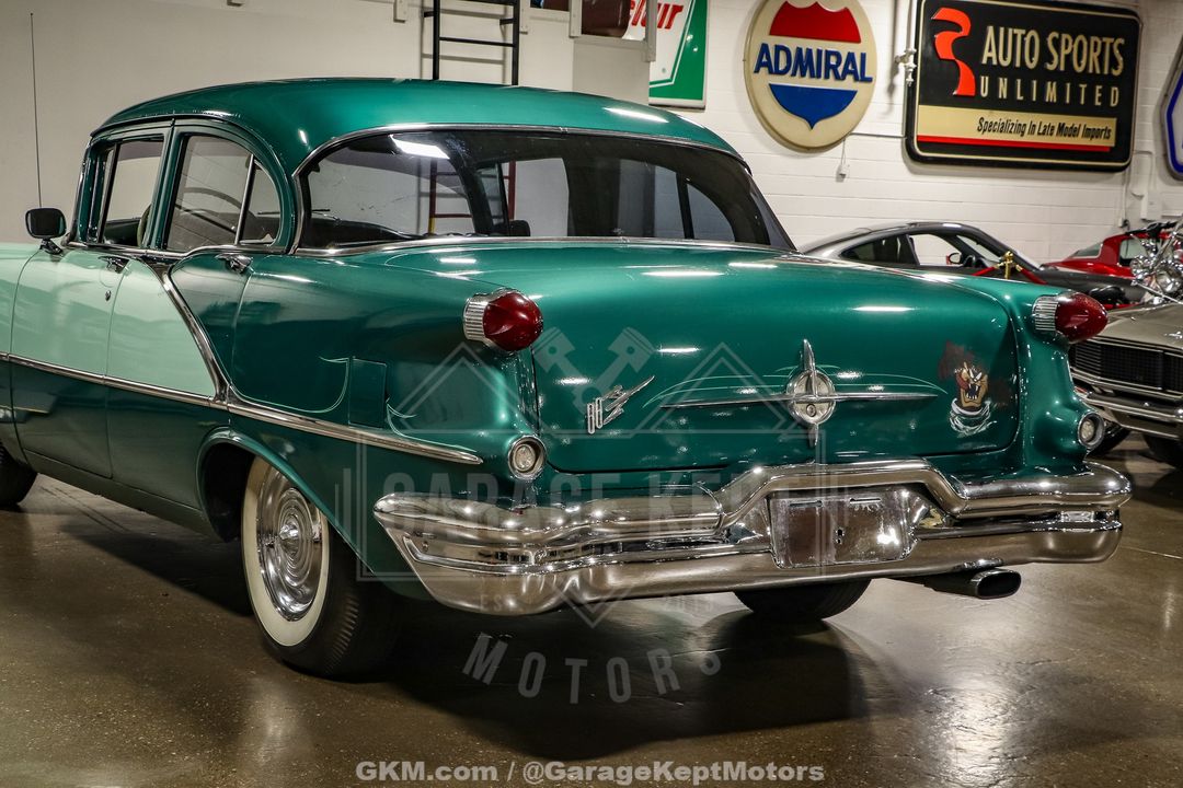 1956 Oldsmobile Super 88 Holiday Sedan