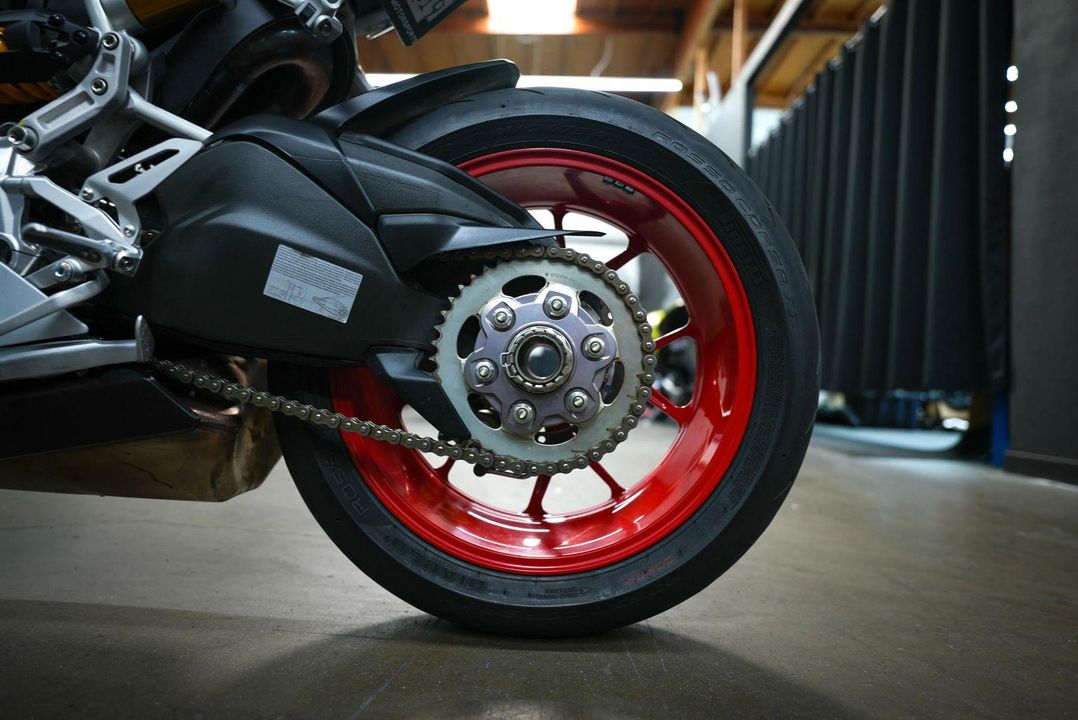 2023 Ducati Panigale V2