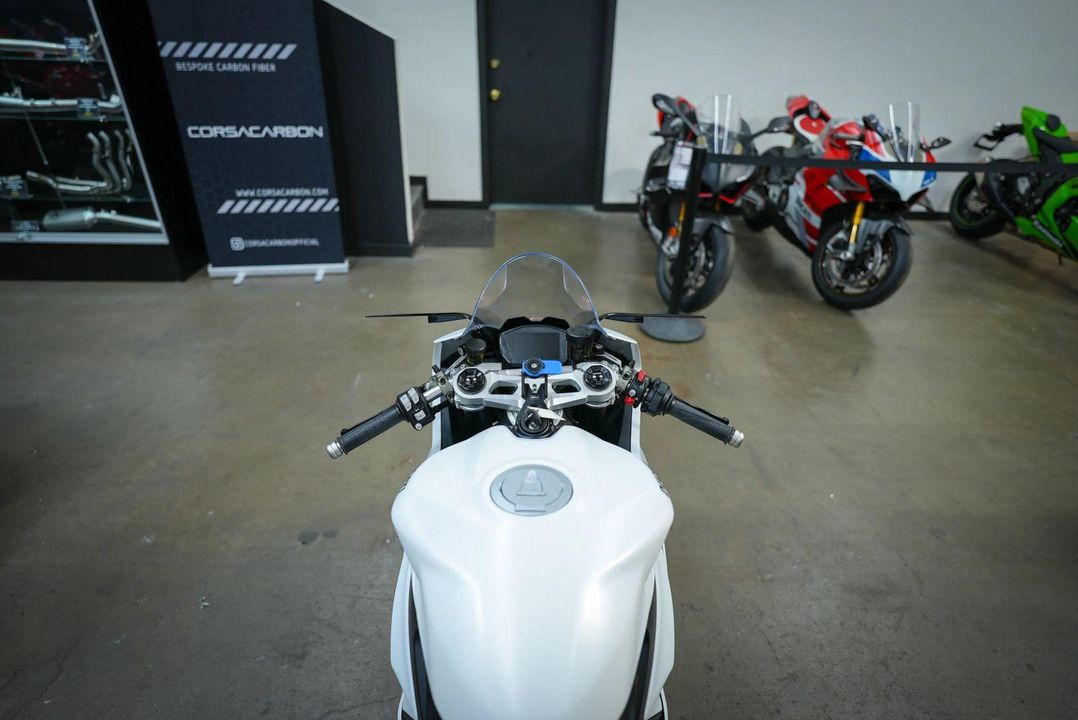 2023 Ducati Panigale V2