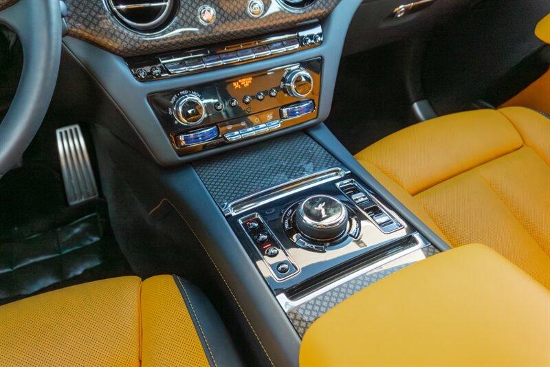 2022 Rolls-Royce Black Badge Ghost