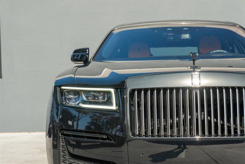 2022 Rolls-Royce Black Badge Ghost