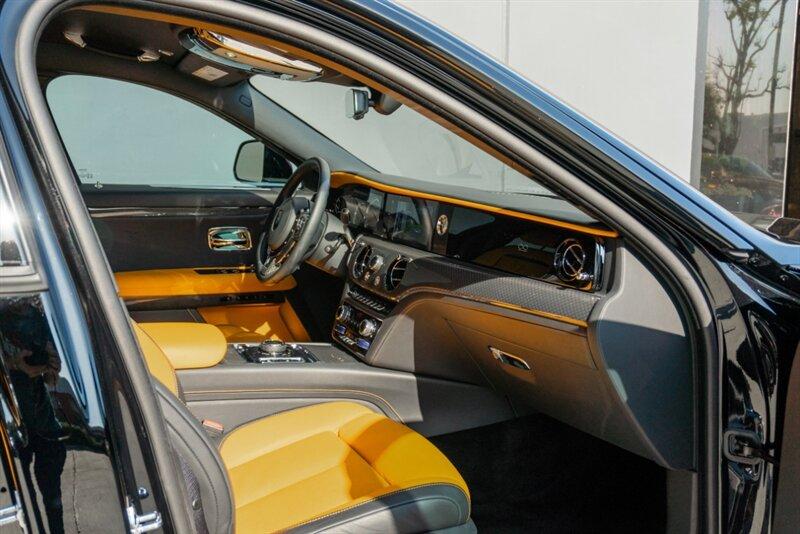 2022 Rolls-Royce Black Badge Ghost