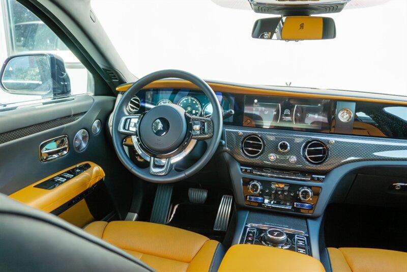 2022 Rolls-Royce Black Badge Ghost