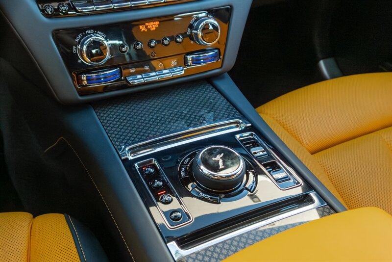 2022 Rolls-Royce Black Badge Ghost