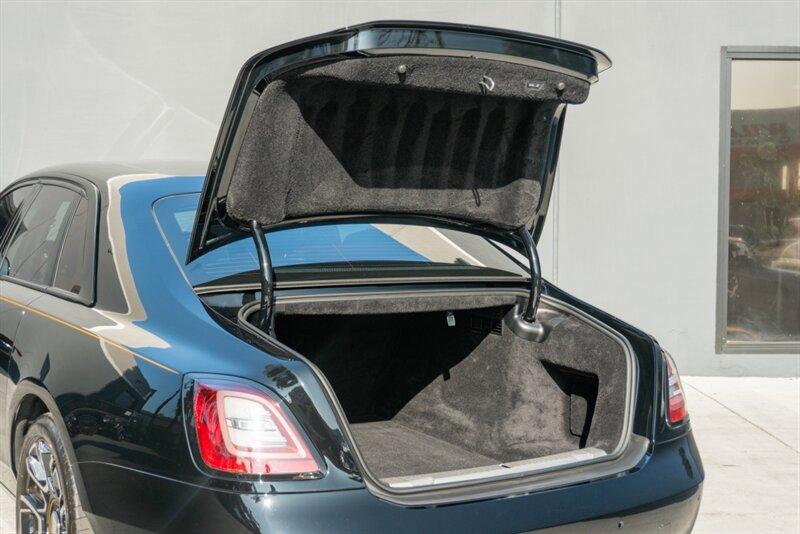 2022 Rolls-Royce Black Badge Ghost