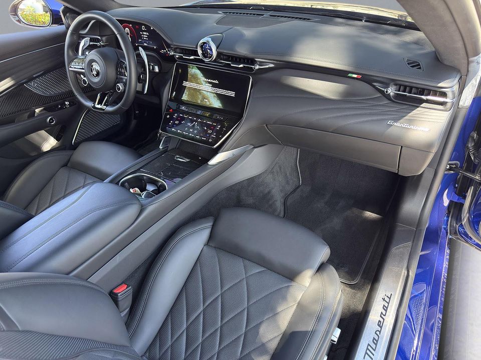 2024 MASERATI GRANTURISMO