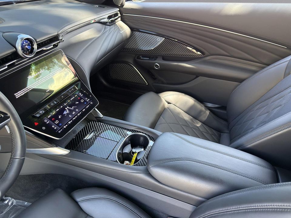 2024 MASERATI GRANTURISMO