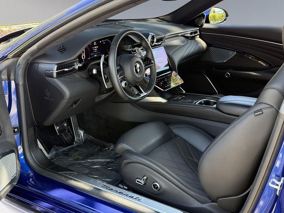 2024 MASERATI GRANTURISMO