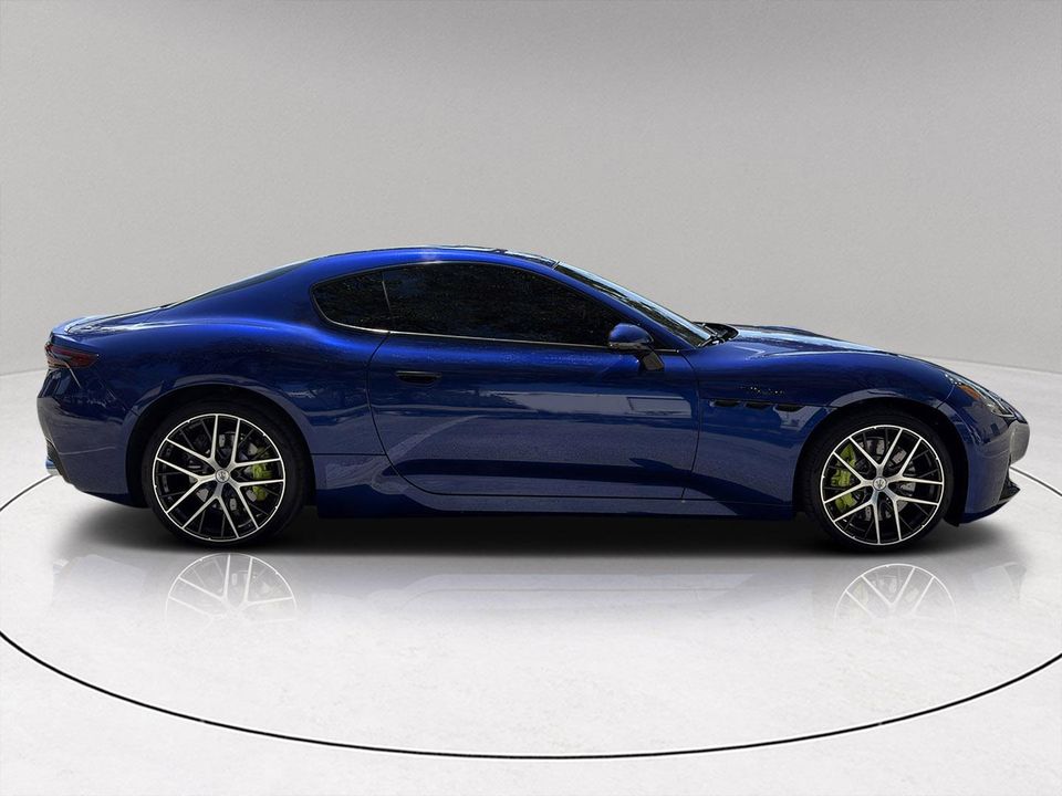 2024 MASERATI GRANTURISMO
