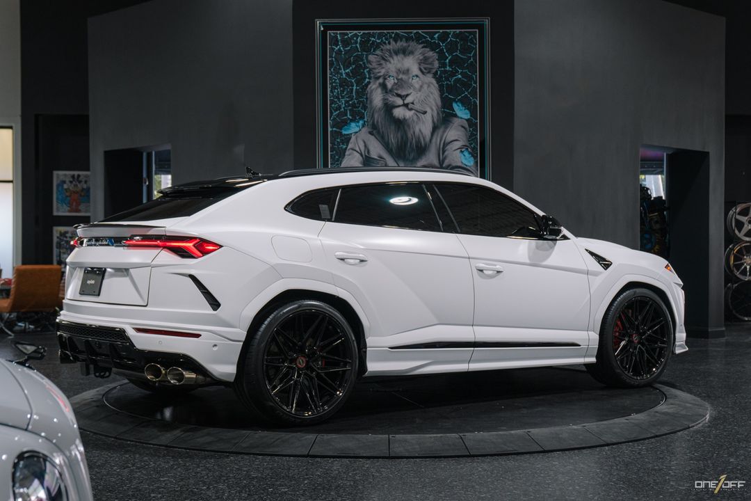 2019 Lamborghini Urus