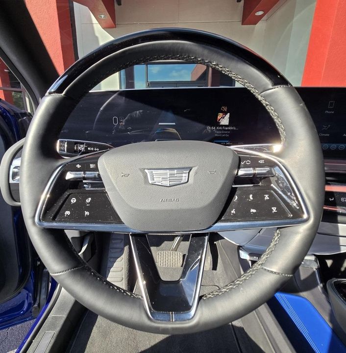 2024 Cadillac LYRIQ