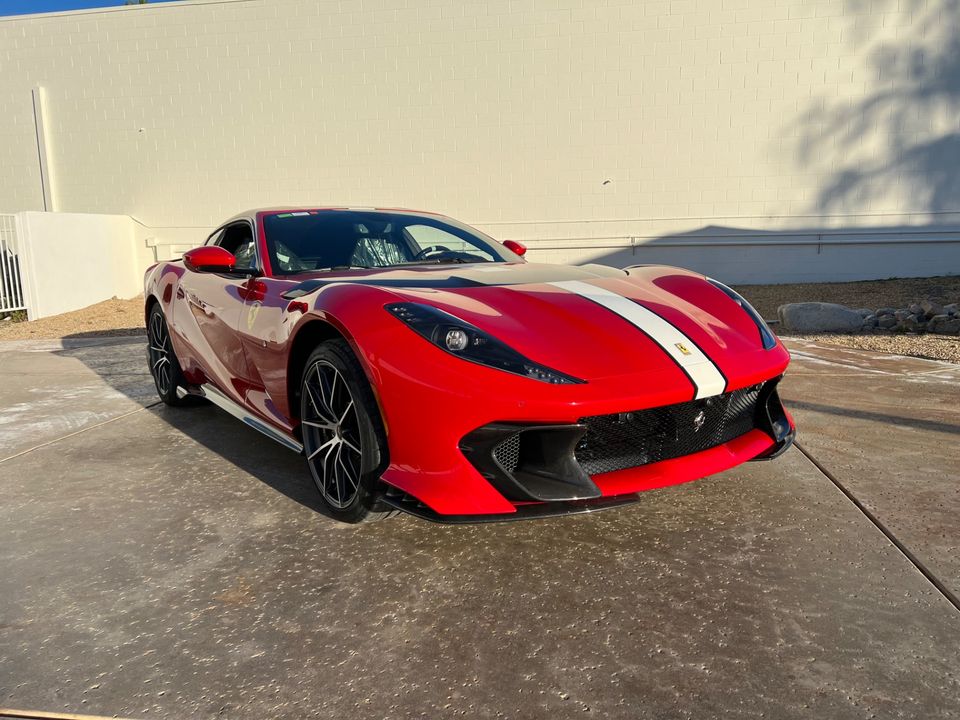 2023 Ferrari 812