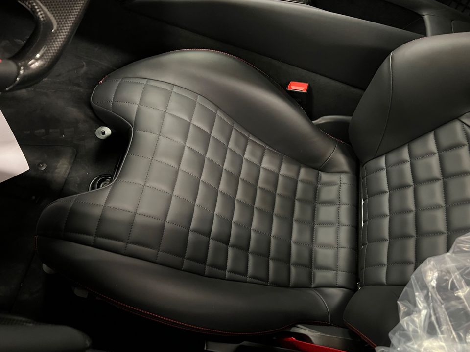 2023 Ferrari 812