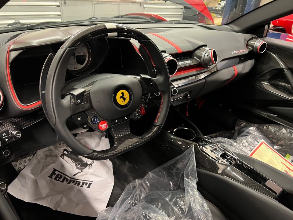 2023 Ferrari 812