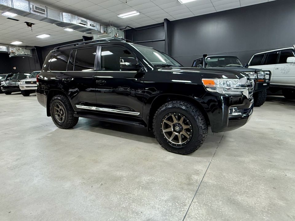 2018 Toyota Land Cruiser 200 SOUTHERN EXCEPTIONAL
