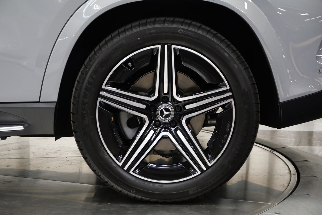 2025 Mercedes-Benz GLE
