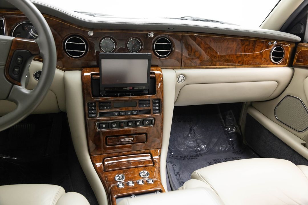 2001 Rolls-Royce Park Ward