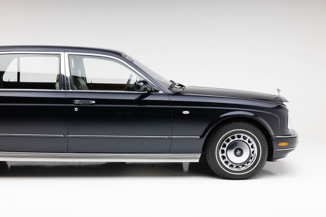2001 Rolls-Royce Park Ward