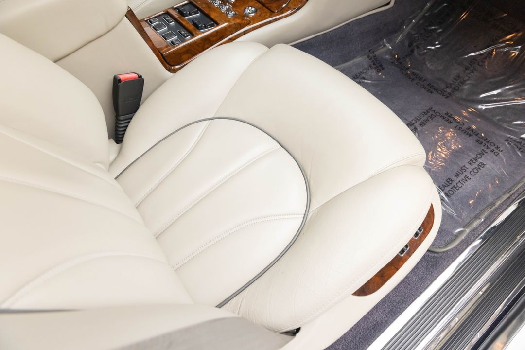 2001 Rolls-Royce Park Ward