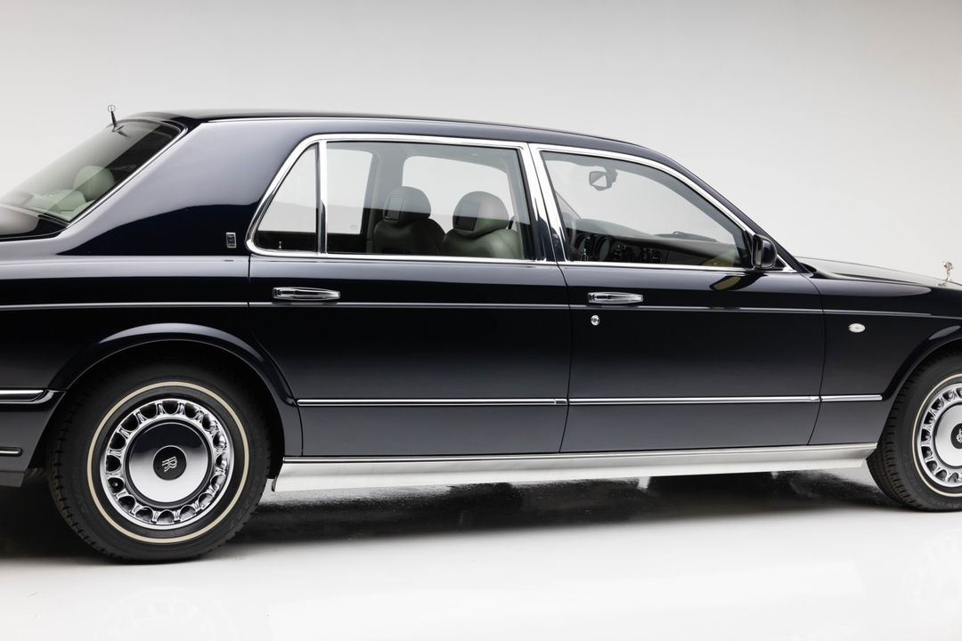 2001 Rolls-Royce Park Ward