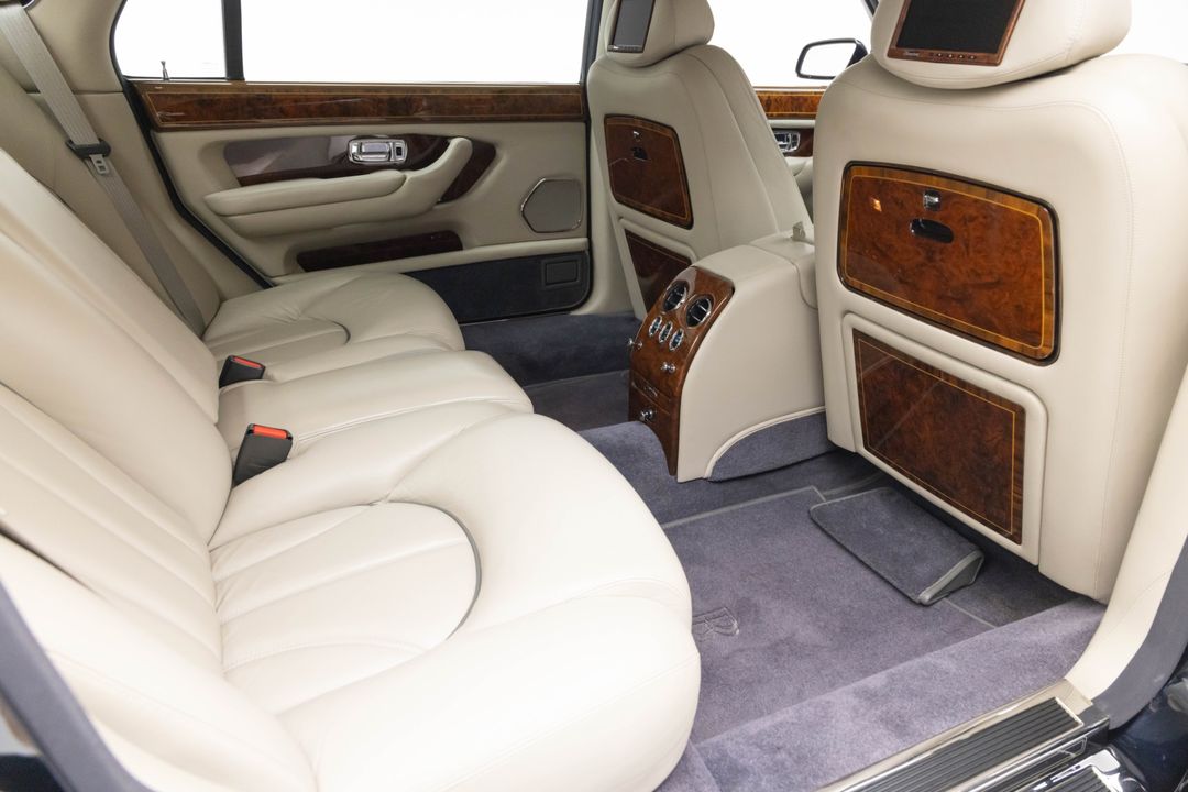 2001 Rolls-Royce Park Ward