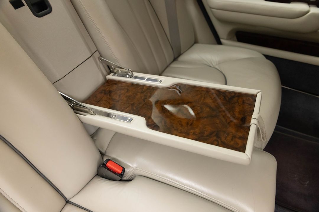 2001 Rolls-Royce Park Ward