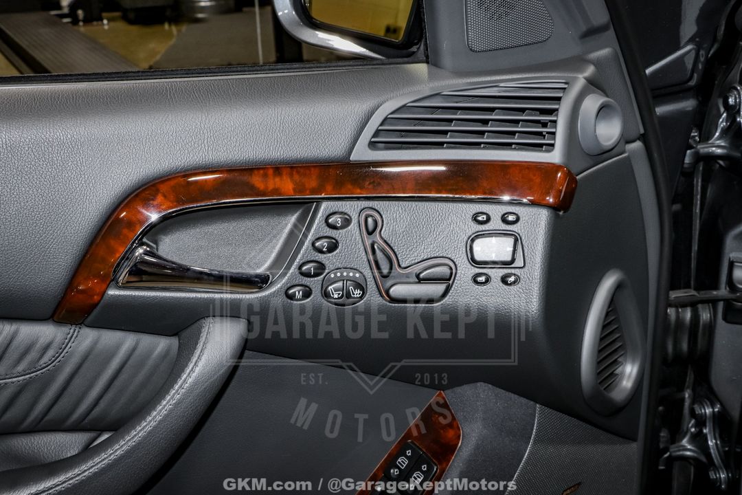 2005 Mercedes-Benz S-Class