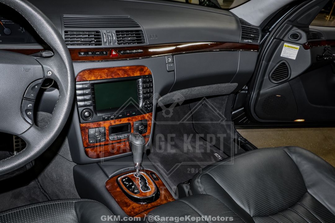 2005 Mercedes-Benz S-Class