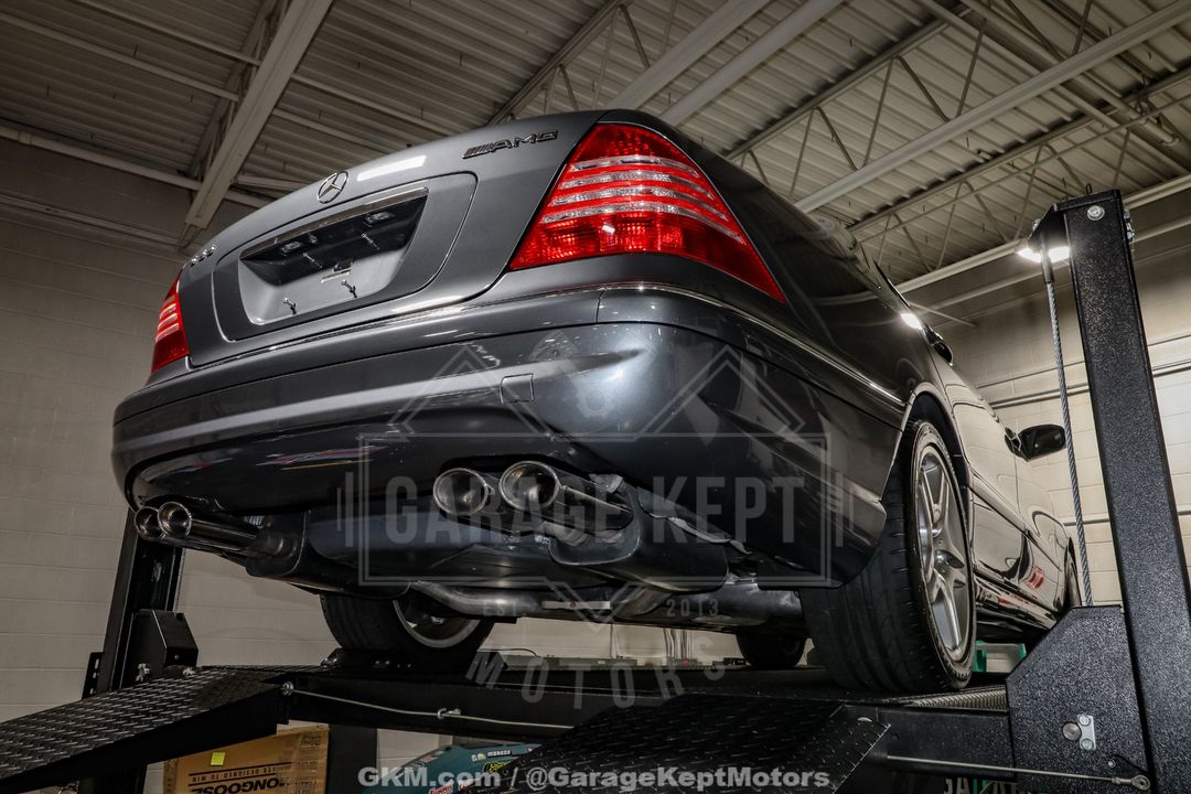 2005 Mercedes-Benz S-Class