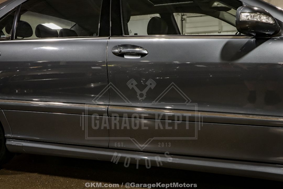 2005 Mercedes-Benz S-Class