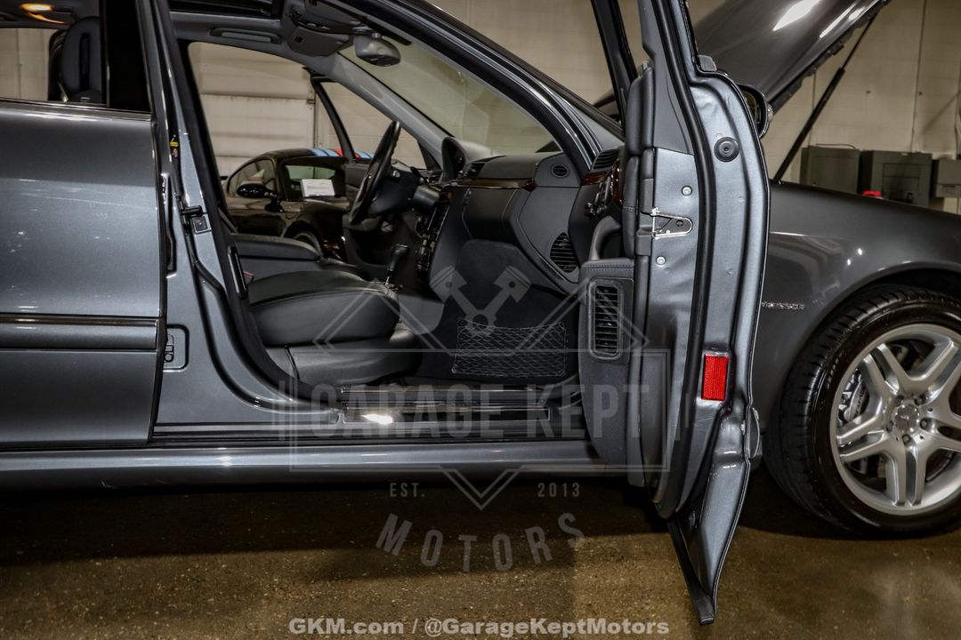 2005 Mercedes-Benz S-Class