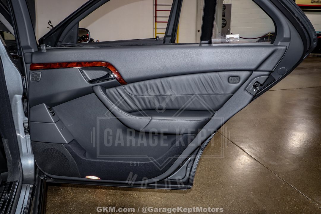 2005 Mercedes-Benz S-Class